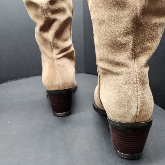 Vince Camuto boots women's 11M beige sand suede Babellie western cowgirl new - Picture 10 of 16